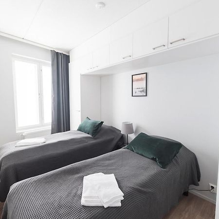 Forenom Serviced Apartments Vantaa Neilikkatie ภายนอก รูปภาพ