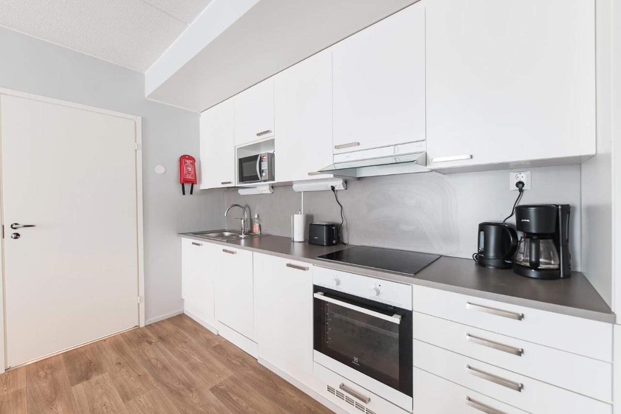 Forenom Serviced Apartments Vantaa Neilikkatie ภายนอก รูปภาพ