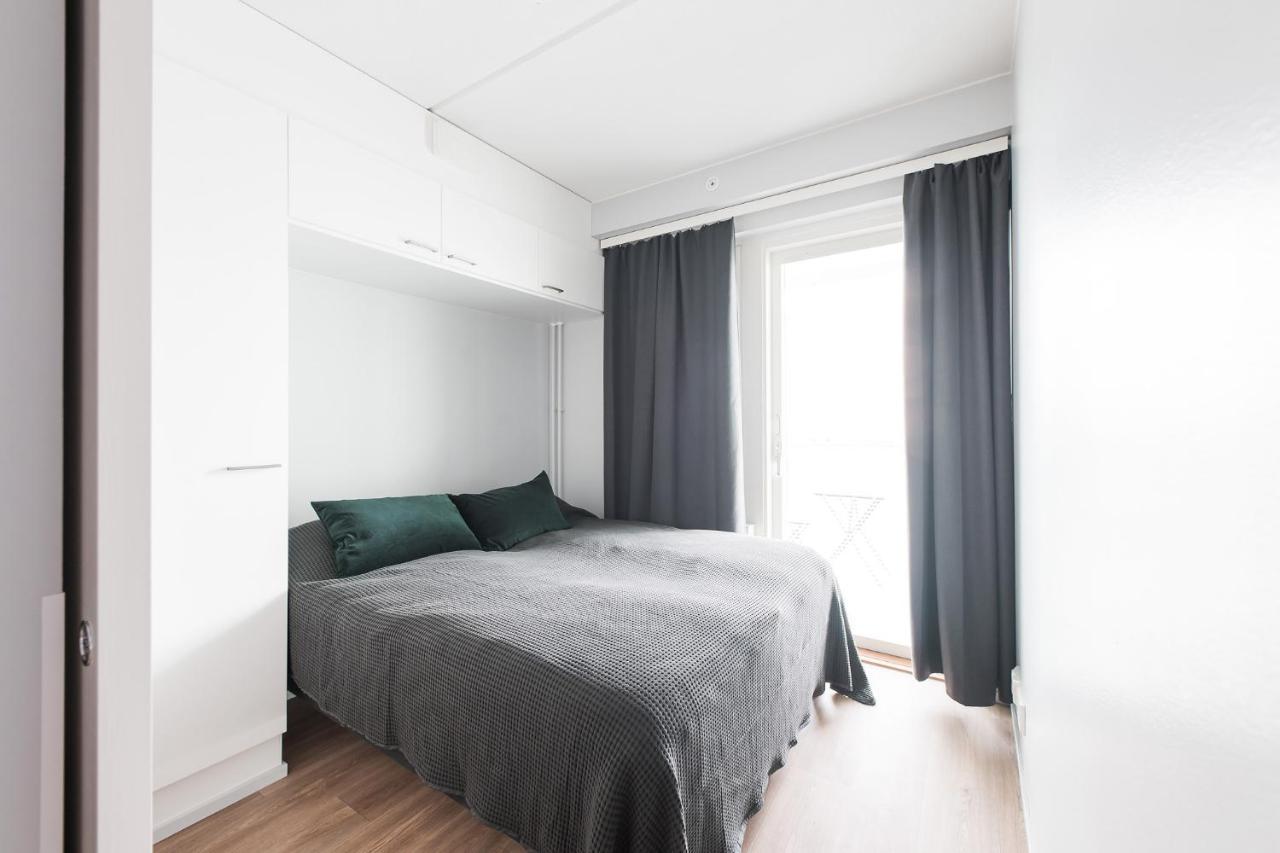 Forenom Serviced Apartments Vantaa Neilikkatie ภายนอก รูปภาพ