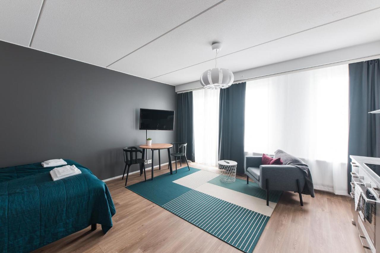 Forenom Serviced Apartments Vantaa Neilikkatie ภายนอก รูปภาพ