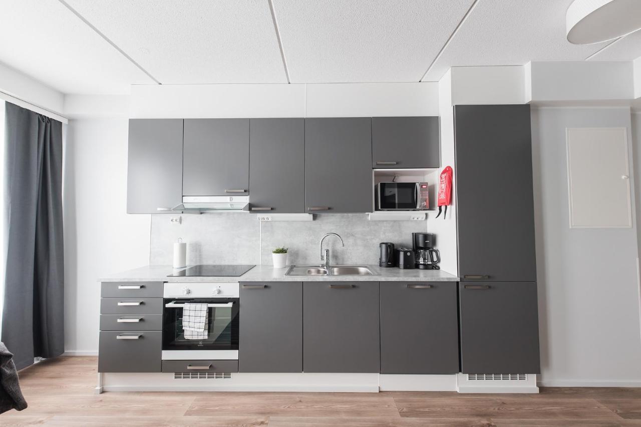 Forenom Serviced Apartments Vantaa Neilikkatie ภายนอก รูปภาพ