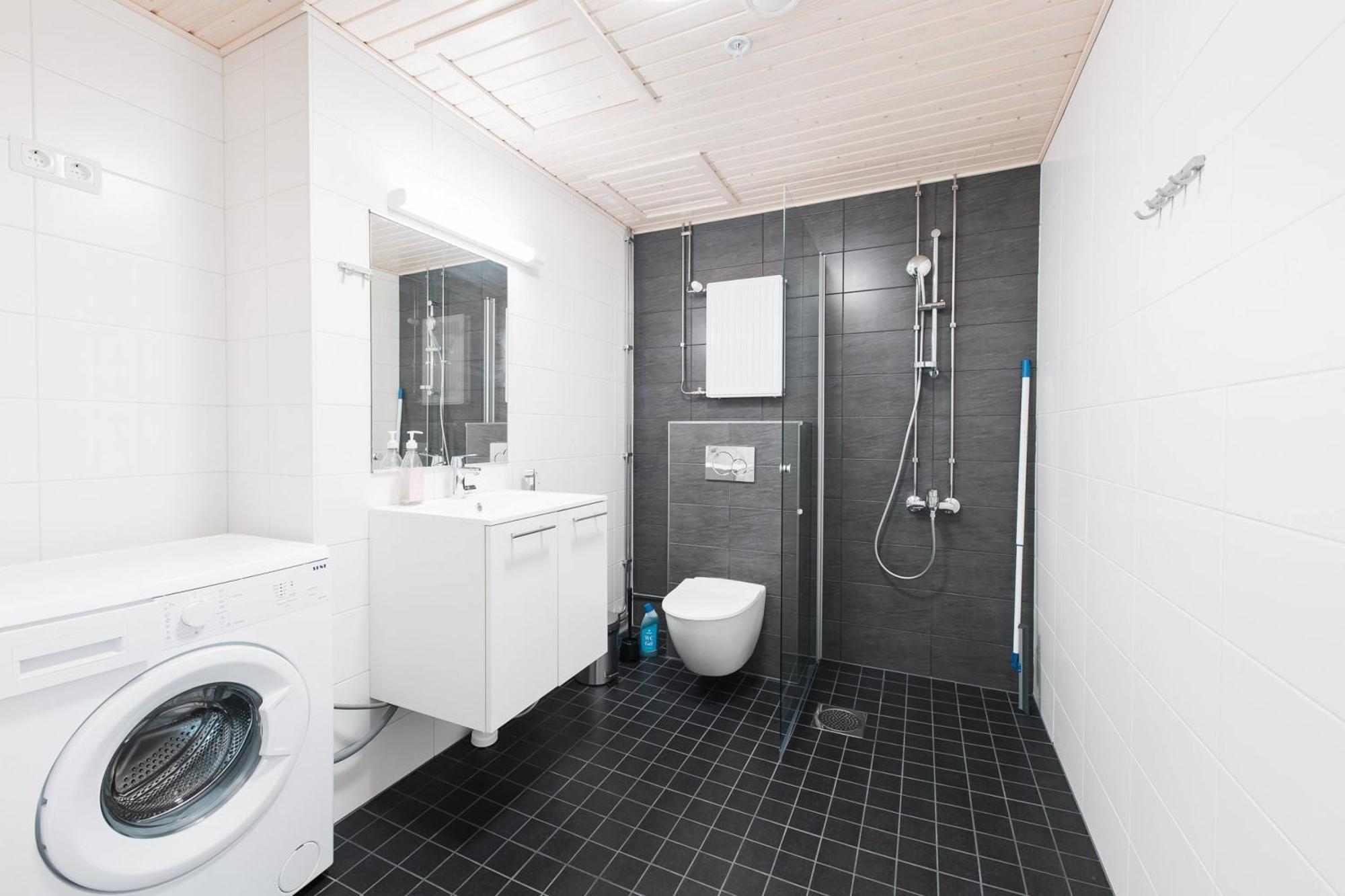Forenom Serviced Apartments Vantaa Neilikkatie ภายนอก รูปภาพ